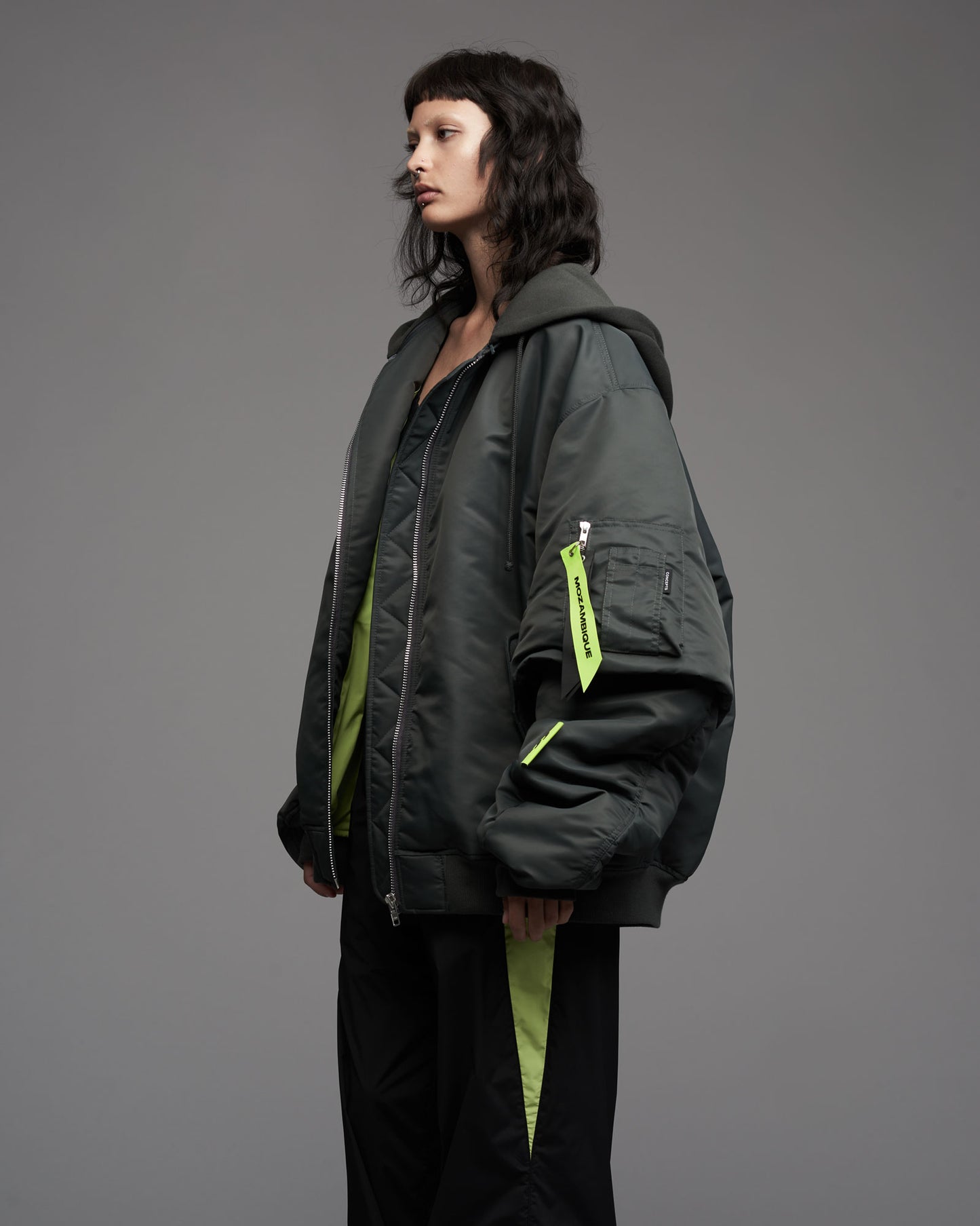 OVERSIZE HOODED SS BOMBER CHARCOAL