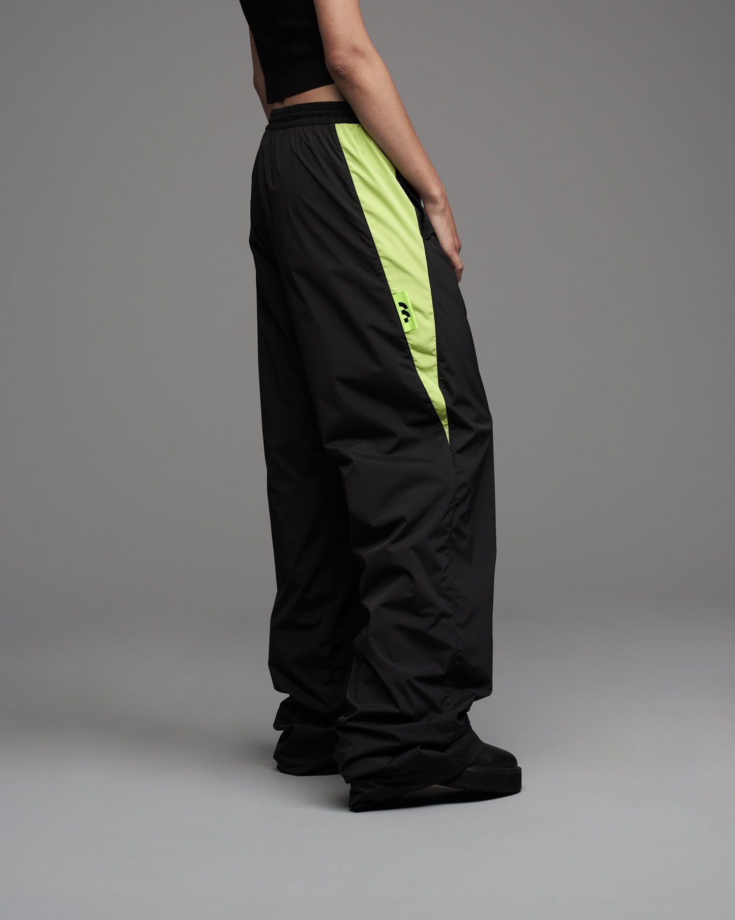 PEAK PANTS BLACK/NEON